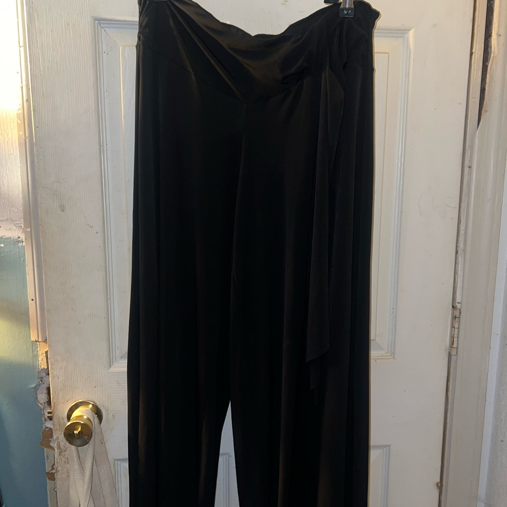 Elegant Black Women's Gauchos
